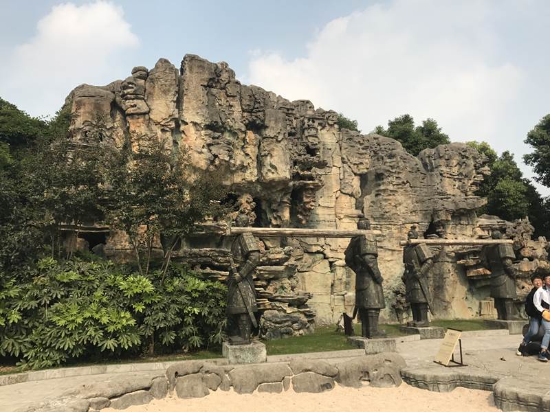 關(guān)于大型塑石假山工程合格驗(yàn)收流程介紹 關(guān)于大型塑石假山工程合格驗(yàn)收流程介紹